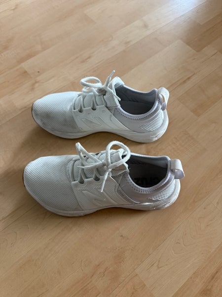 White Men's Size M 9.0 (W 10.0) Adult New Balance MX99 Shoes (Used)