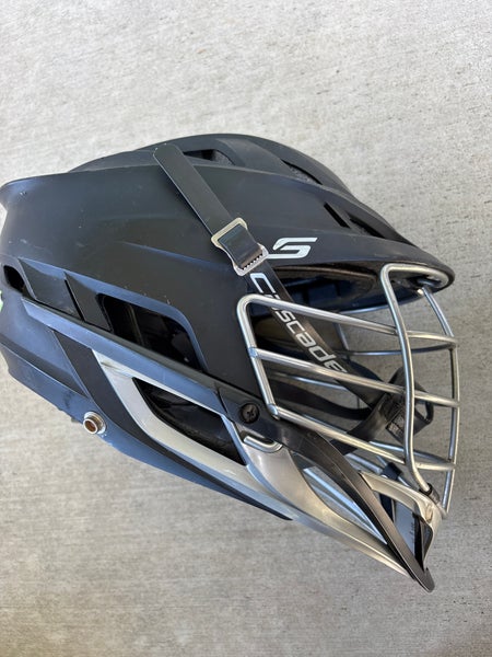 Matte black with grey throat Cascade S Helmet (Used)