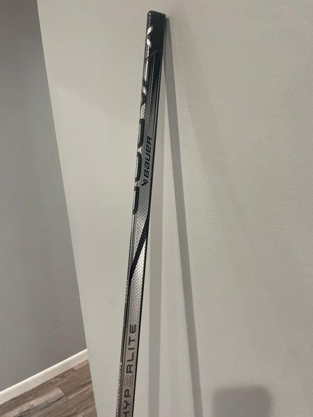 Senior Bauer Hyperlite 2 Right Handed Hockey Stick P28 Pro Stock used