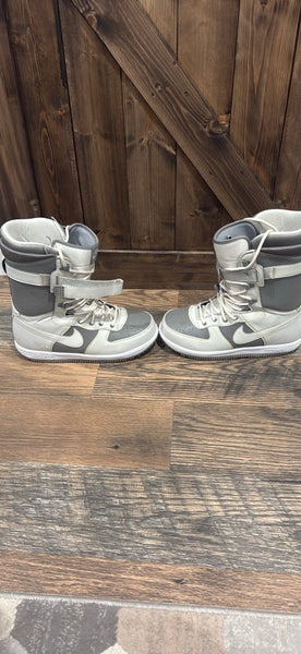 Men's Size M 12.0 (W 13.0) Nike Zoom Force 1 Snowboard Boots Medium Flex All Mountain (Used)
