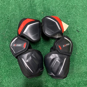 Intermediate Medium Bauer Vapor 3X Pro Elbow Pads (Used)