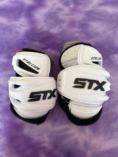 Medium Adult STX Stallion 900 Arm Pads (Used)