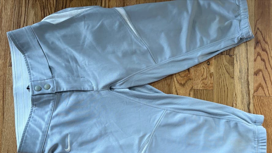 Gray Women's Small Adult Nike Game Pants (Used)