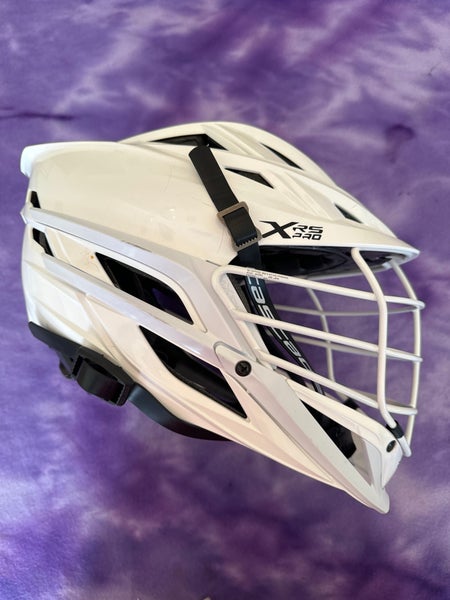 White Adult Cascade XRS Pro Helmet (Used)