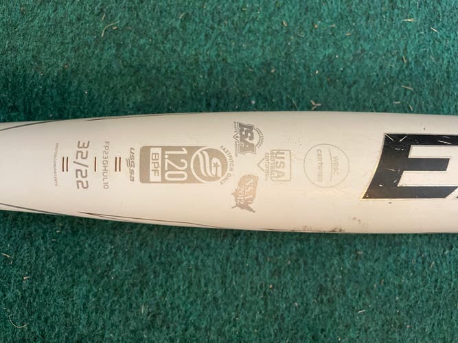 2023 Easton Ghost Unlimited Composite Bat (-10) 22 oz 32" (Used)