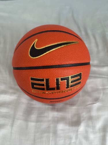 Men's Nike Basketball (New)