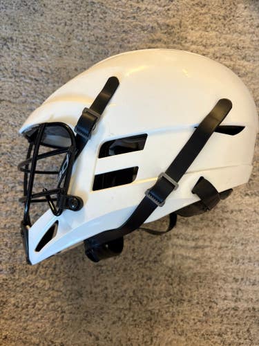 White Youth Cascade CS Helmet (Used)