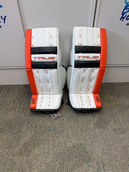30" True L87 Regular Goalie Full Set (Used)