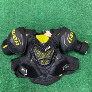 Medium Intermediate Bauer Supreme 3S Shoulder Pads (Used)