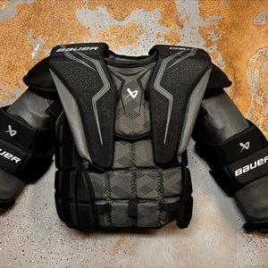 Senior XL Bauer GSX Goalie Chest Protector (Used)