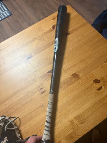 2022 Baum Gold Stock Wood Composite BBCOR Certified Bat (-3) 30 oz 33" (Used)