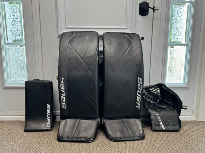 33" Bauer Hyperlite Regular Goalie Full Set (Used)