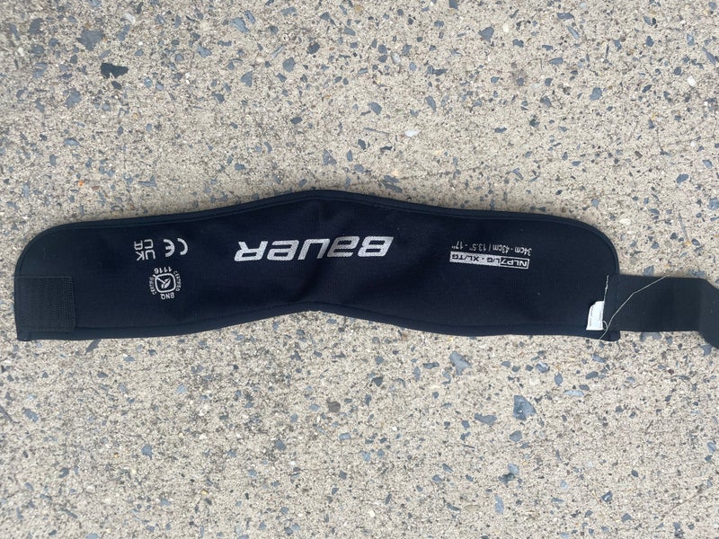 Senior Bauer (Used) neck guard *NEVER WORN*