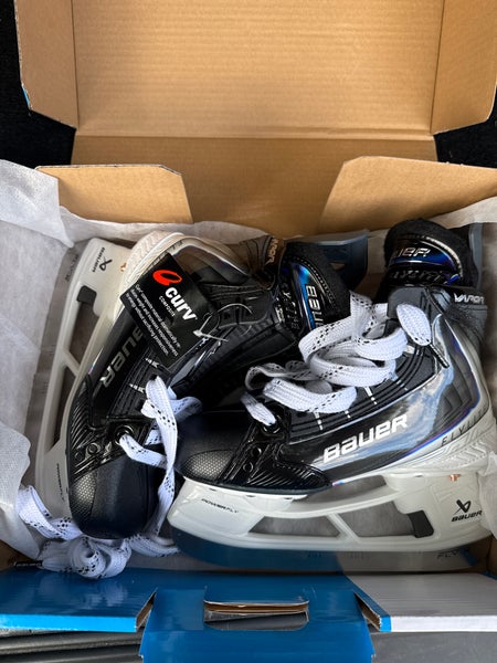 2025 Bauer Vapor Flylite Hockey Skates Regular Width Size 2 (New)