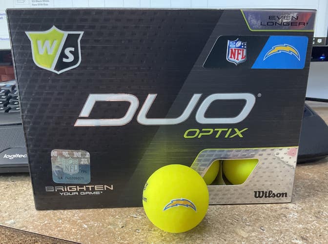 Wilson Staff Duo Optix Yellow NFL Golf Ball Los Angeles Chargers 12 Count NEW