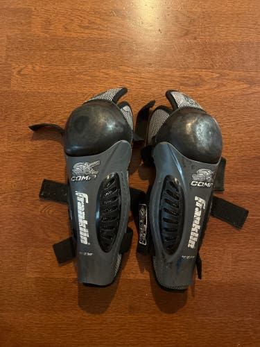 Youth Franklin 11" Shin Pads (Used)