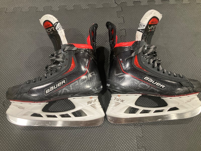 Bauer Vapor 3X Pro Hockey Skates Wide Width Size 6.5 (Used)