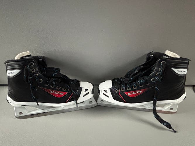 CCM RBZ 70 Hockey Goalie Skates Regular Width 8 (Used)