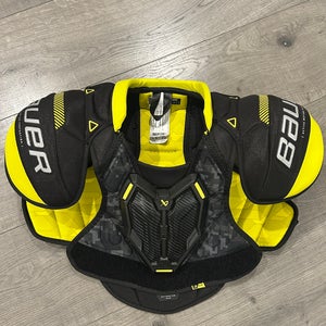 Bauer Supreme M3 Junior Small Should Pads