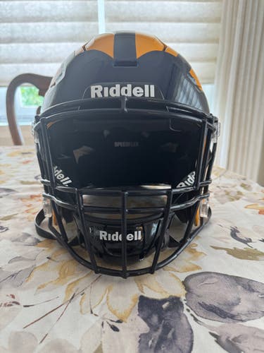 Large Adult Riddell SpeedFlex Helmet (New)