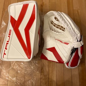 New True Catalyst PX3 Goalie Gloves Set Husso Red Wings