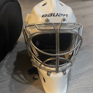 Bauer 940 Cateye Goalie Mask Senior Medium (Worn Once)