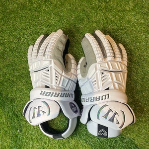 Team First Nations Warrior Gloves Medium (New)