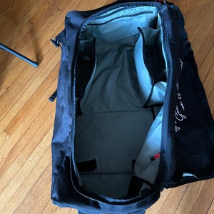 Pacific Rink Jr. Hockey Bag