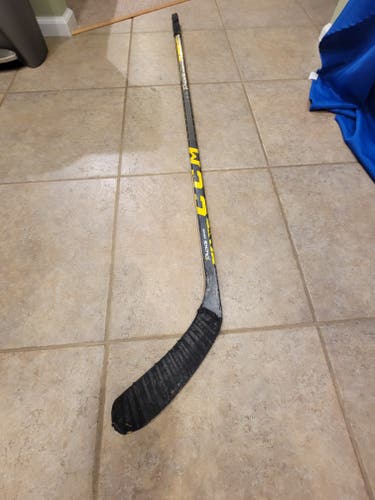 Senior CCM Tacks 2052 Right Handed Hockey Stick (Used)