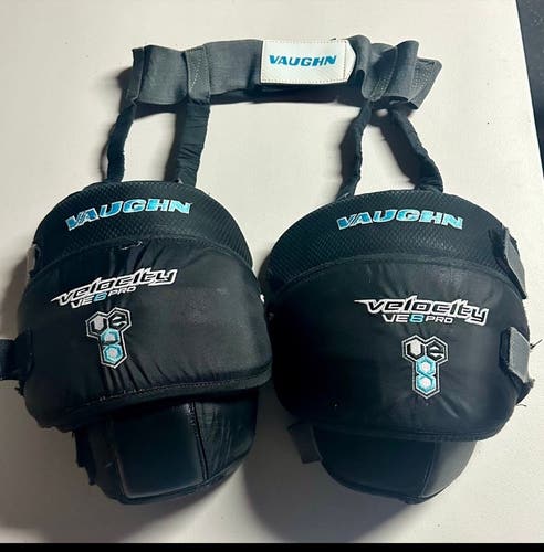 Vaughn VE8 Knee Pads