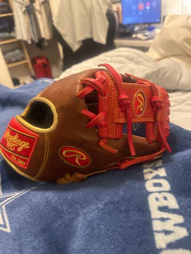2022 Rawlings Heart of the Hide RH Infield Baseball Glove 11.5" (Used)