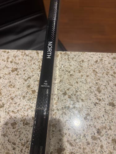 Intermediate Bauer Twitch Left Hand Hockey Stick P28 Pro Stock (Used)