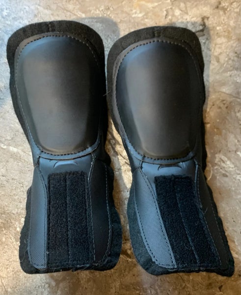 New True Replacement Skate Tongues Metatarsal Guard Black Felt Medium *Read Full Description*