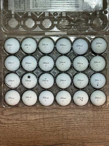24 Titleist Pro V1x Golf Balls - 4A Near-Mint Condition