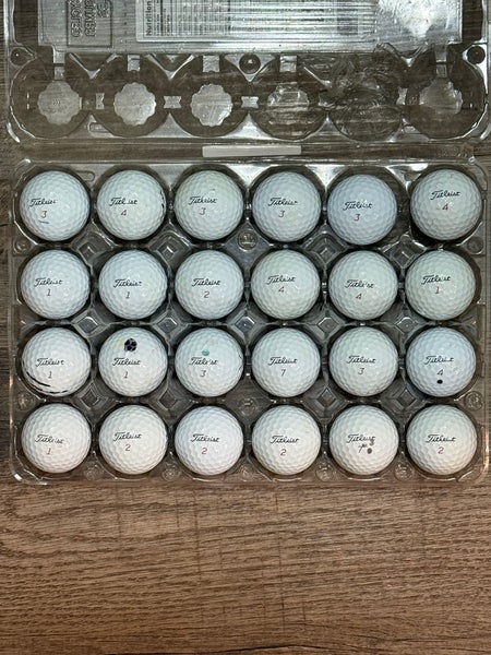 24 Titleist Pro V1x Golf Balls - 4A Near-Mint Condition