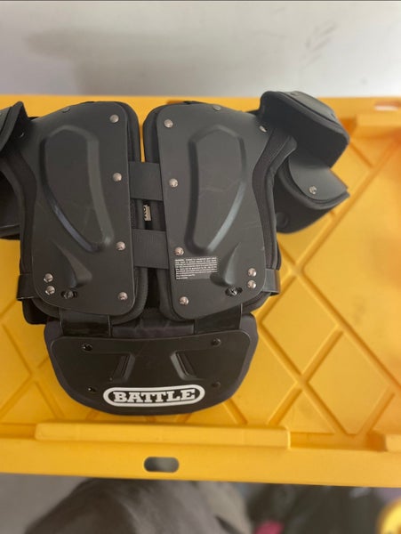 XS Youth Xenith Flyte Shoulder Pads (Used)