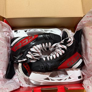 CCM JetSpeed FT670 Hockey Skates Regular Width  8 (Used)