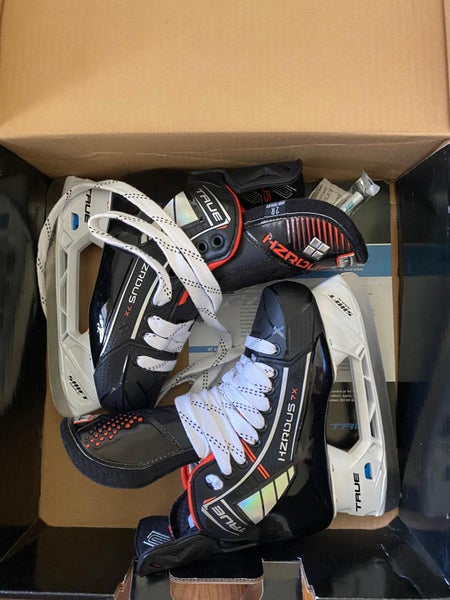 True HZRDUS 7X Hockey Skates Regular Width Size 2 (New)