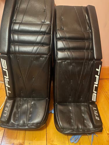 33" 2021 True L12.2 Goalie Leg Pads (Used)