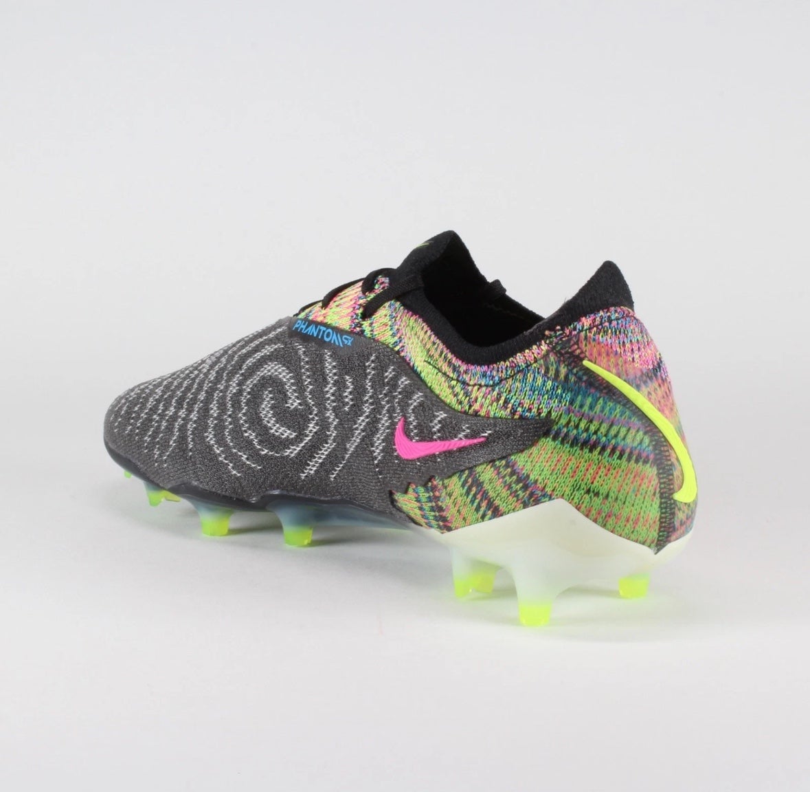 SOLD OUT*** Size 6.5 Nike Phantom GX Elite Fusion FG 