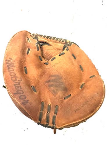 Used MacGregor MCCM100X BB/SB Catchers RH Throw Brown 33" 11860-S000296596