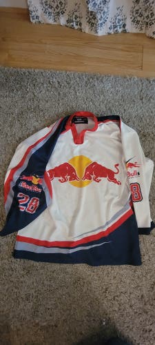 Salzburg red bulls jersey xl