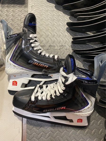 New Bauer Vapor Flylite Hockey Skates 11.5 Fit 2