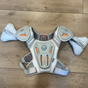 Used Warrior Burn Shoulder & Chest Pads – Youth Small