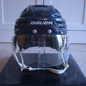 Excellent Like New Condition Pro Stock Bauer Re-Akt 150 Hockey Helmet Navy Blue size Small