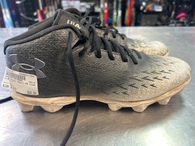 Used Under Armour Adult FB Cleats Black Senior 10.5 11868-S000064418