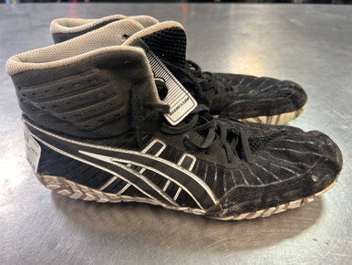 Used Asics Wrestling Shoes Black Youth 08.0 11868-S000064402