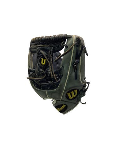 Used Wilson A500 11IN GREY/BLACK BB/SB Glove RH Throw Grey 11" 11347-S000253910