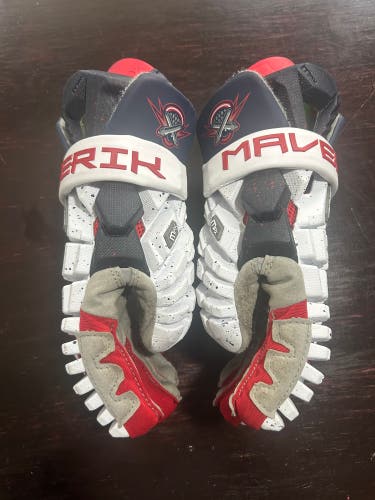 *LIKE NEW* PLL Jr Maverik Max Lacrosse Gloves 12" (Used)