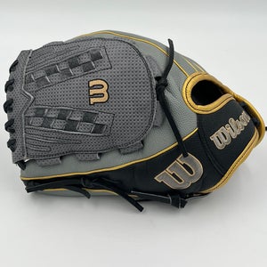 Wilson A2000 V125 lefty 12.5 Outfield softball Glove